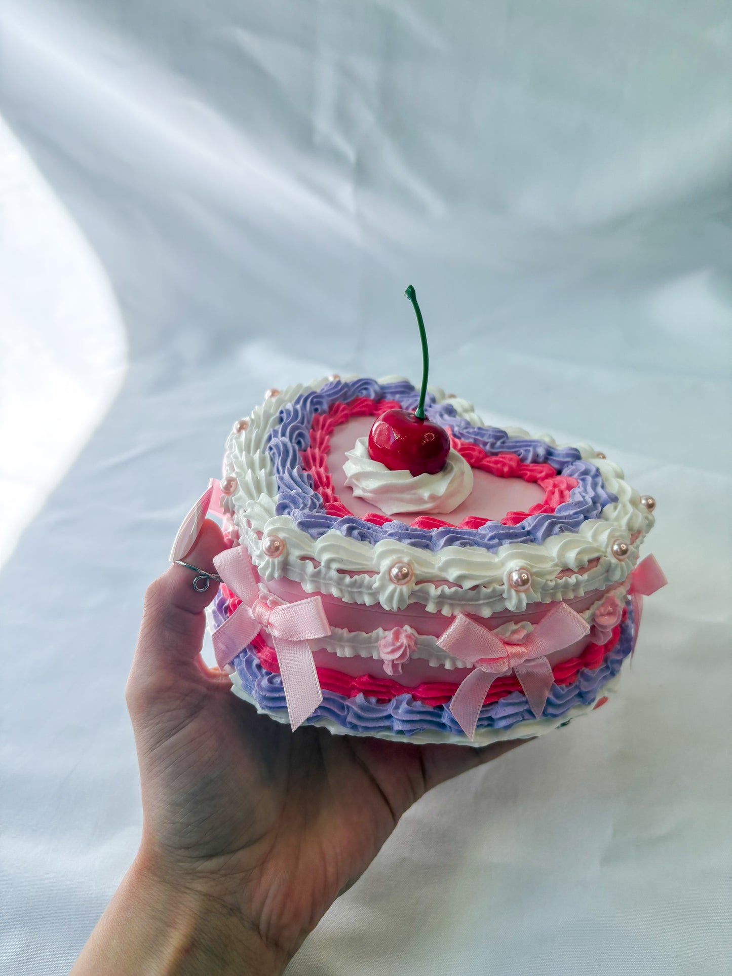 Heart Fake Cake Jewelry Box with Mirror