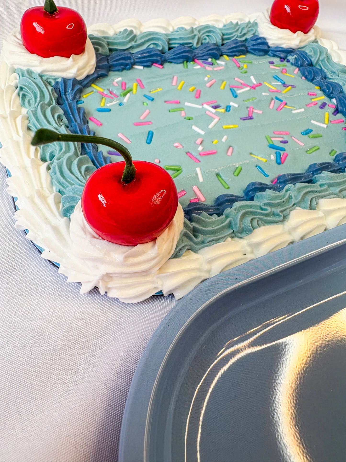 Fake Cake Rolling Tray with a Magnetic Lid