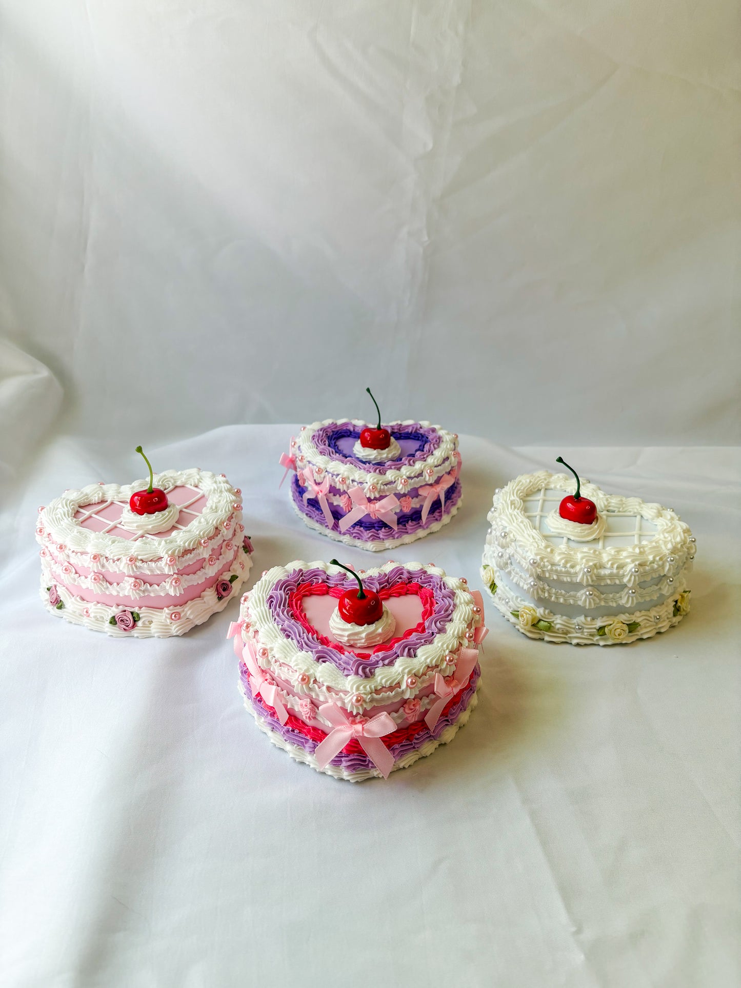 Heart Fake Cake Jewelry Box with Mirror