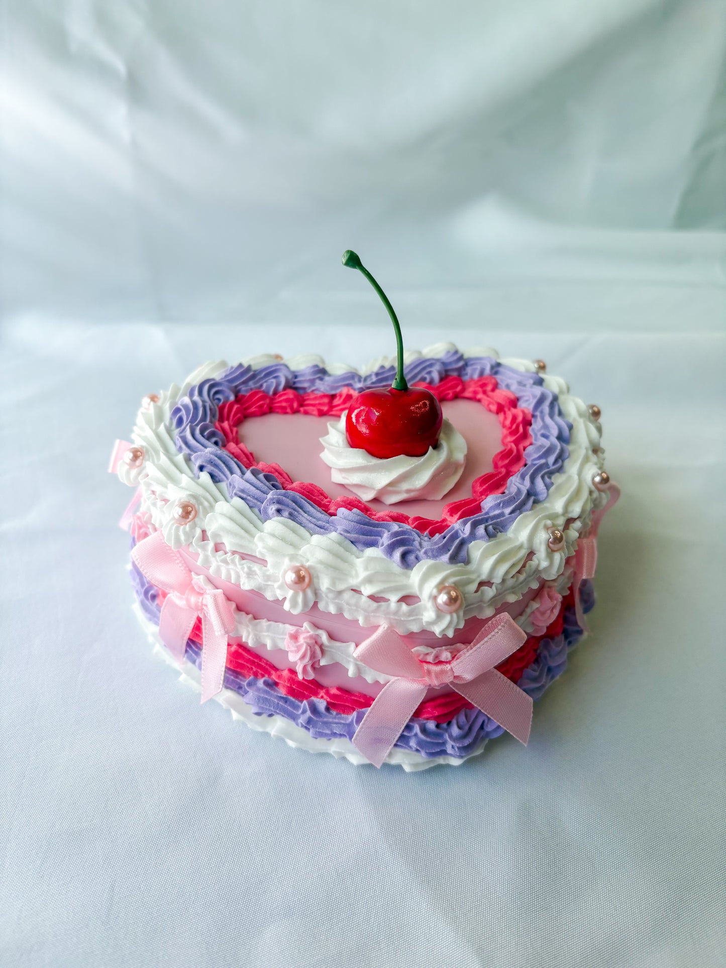 Heart Fake Cake Jewelry Box with Mirror