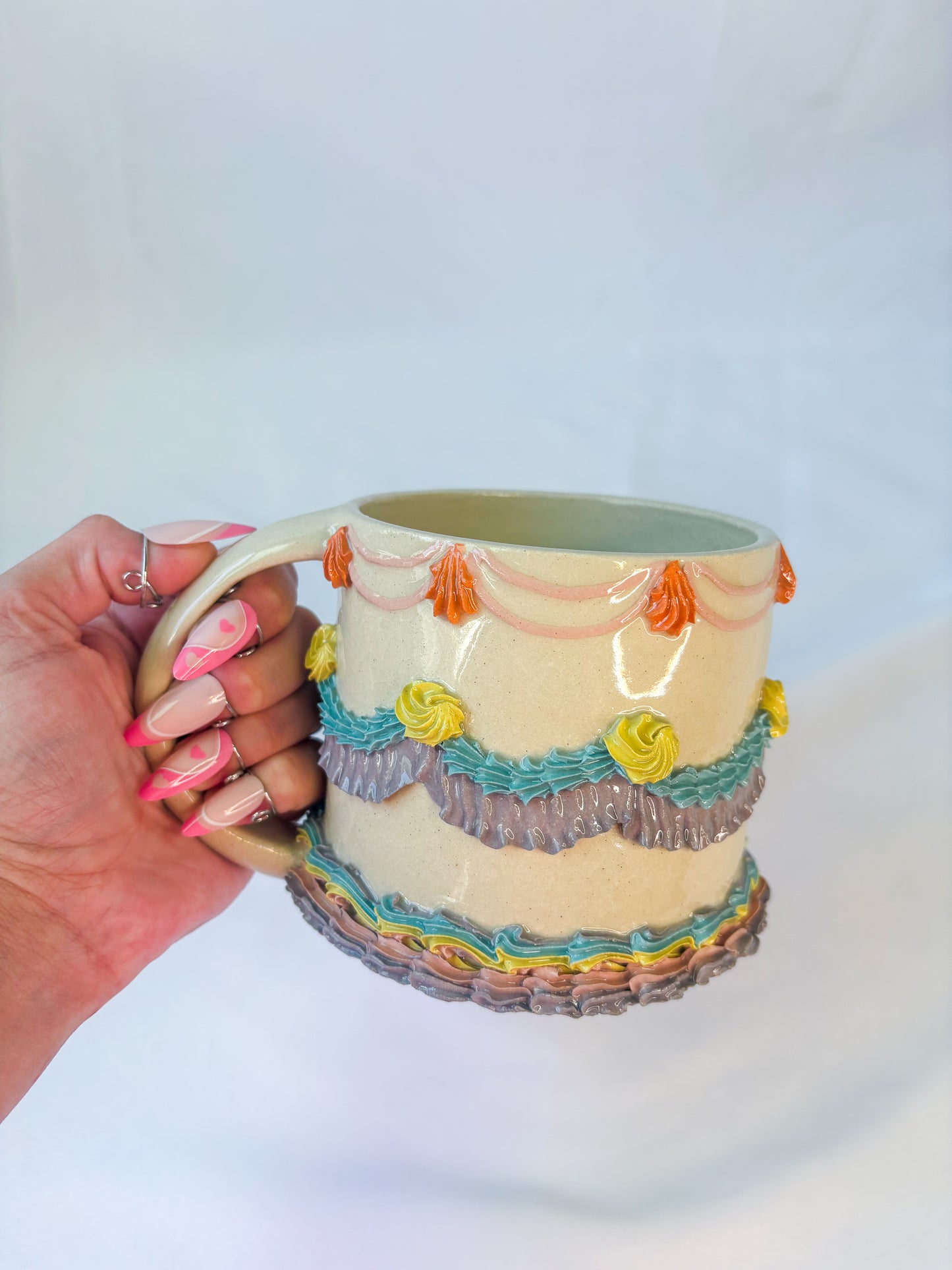 Rainbow Vintage Cake Mug
