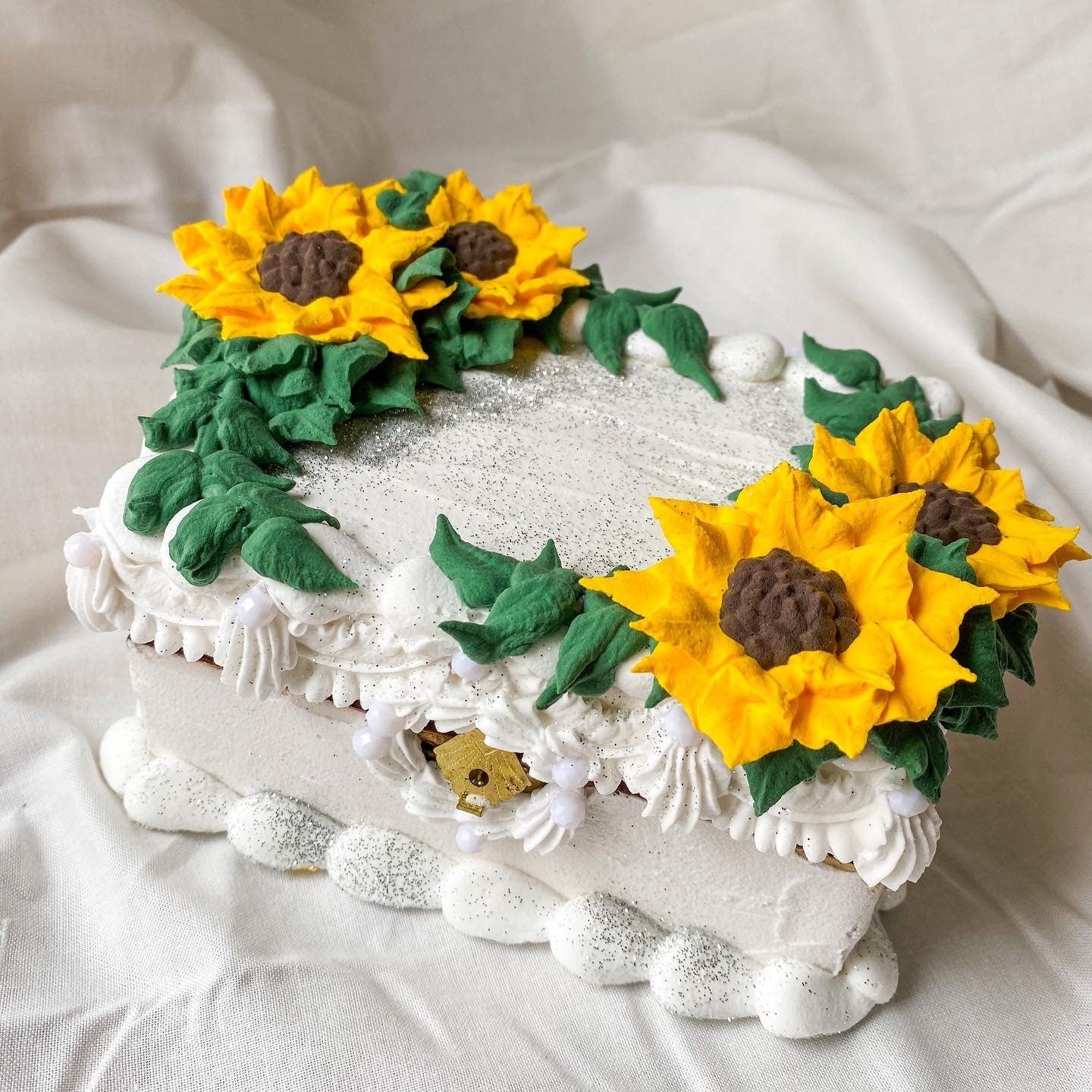 Floral Fake Cake Box