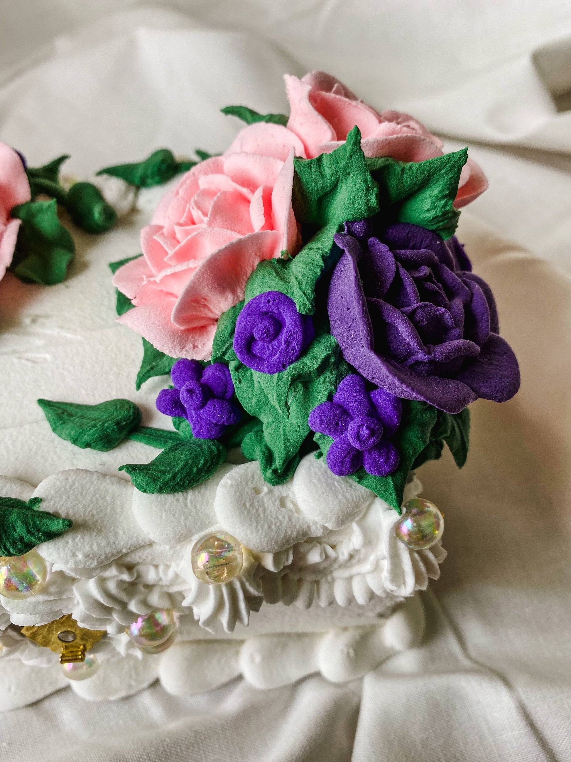 Floral Fake Cake Box