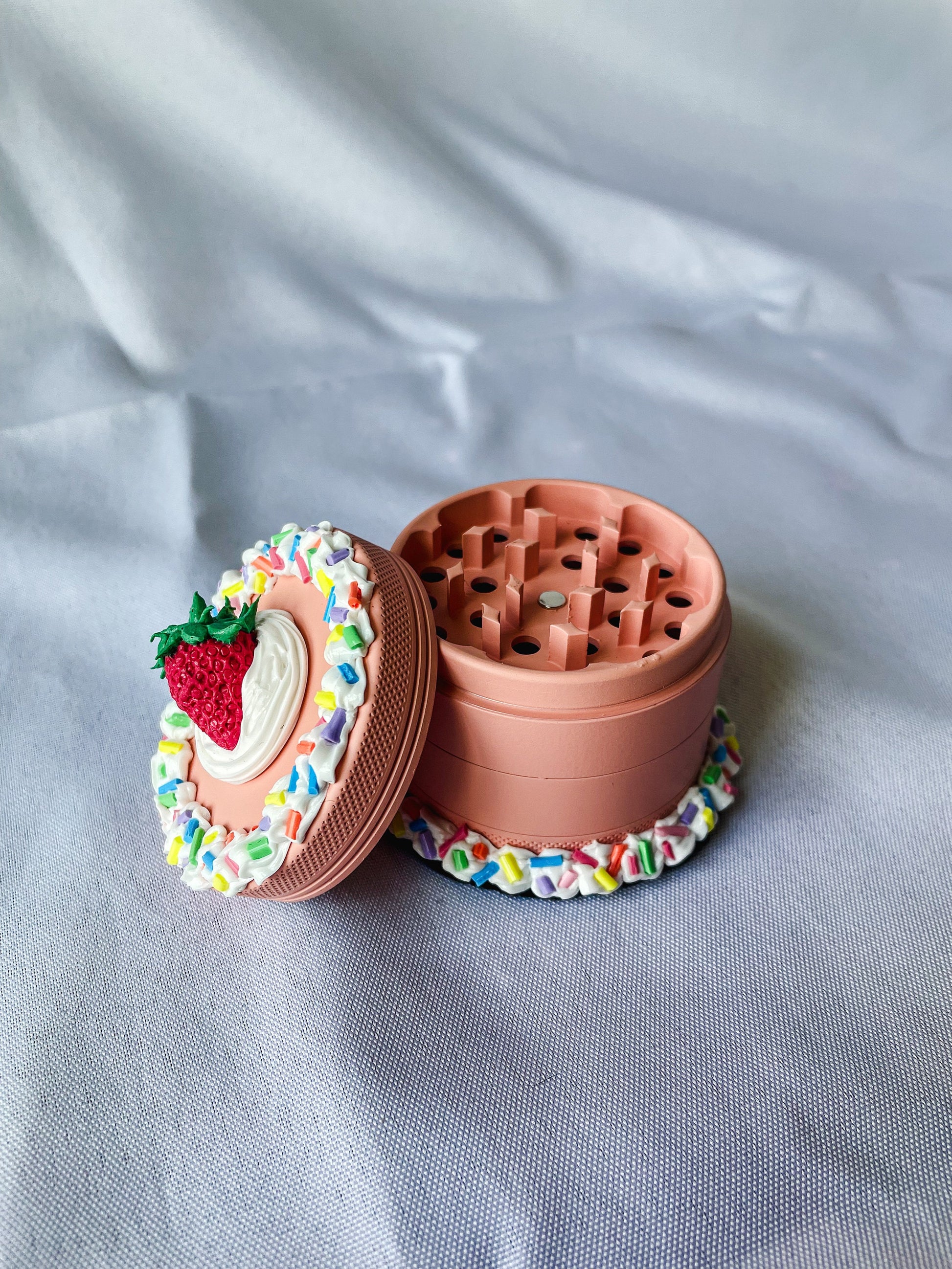 Fake Cake Herb/Spice Grinder