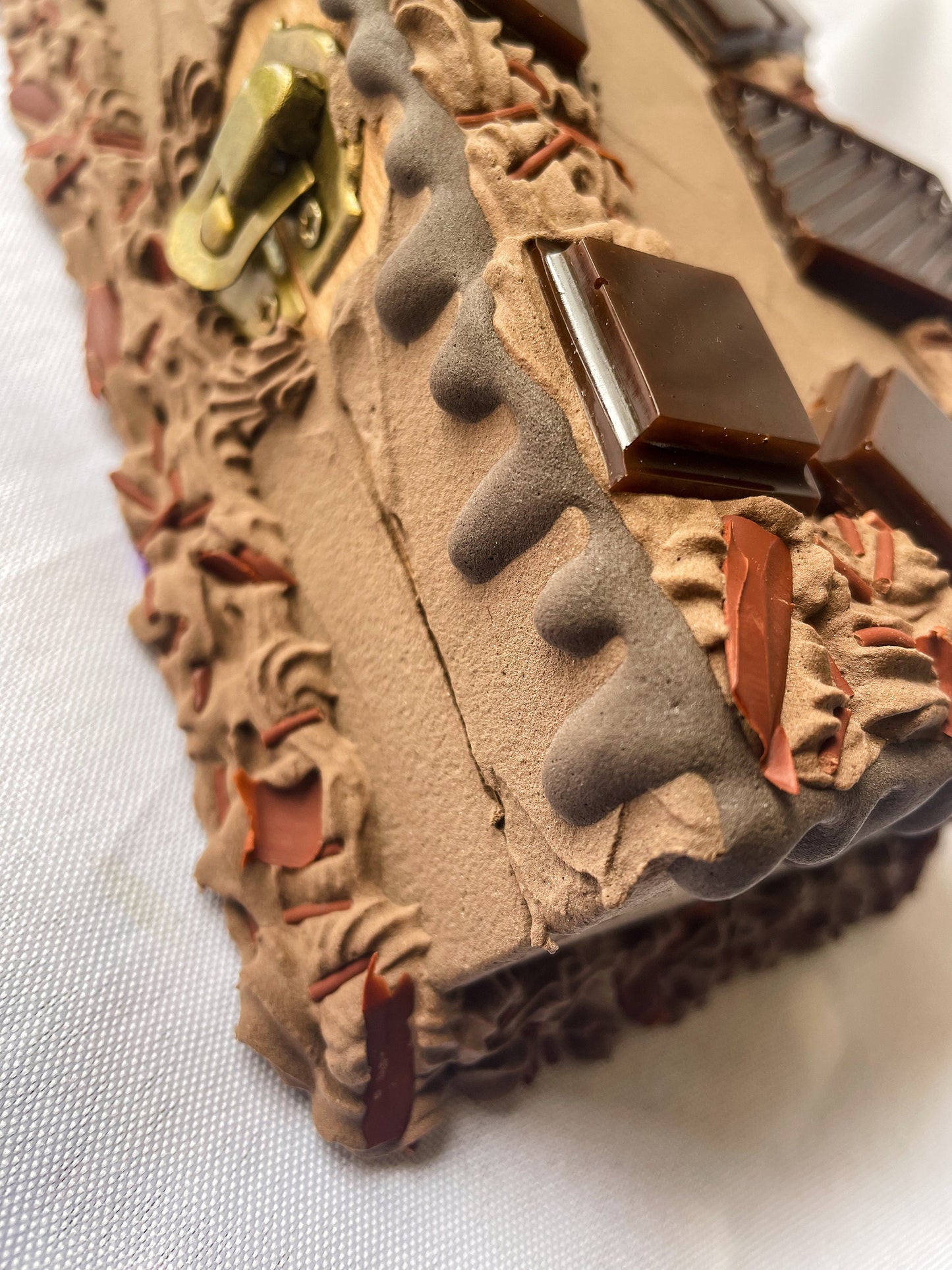 Chocolate Fake Cake Boxes