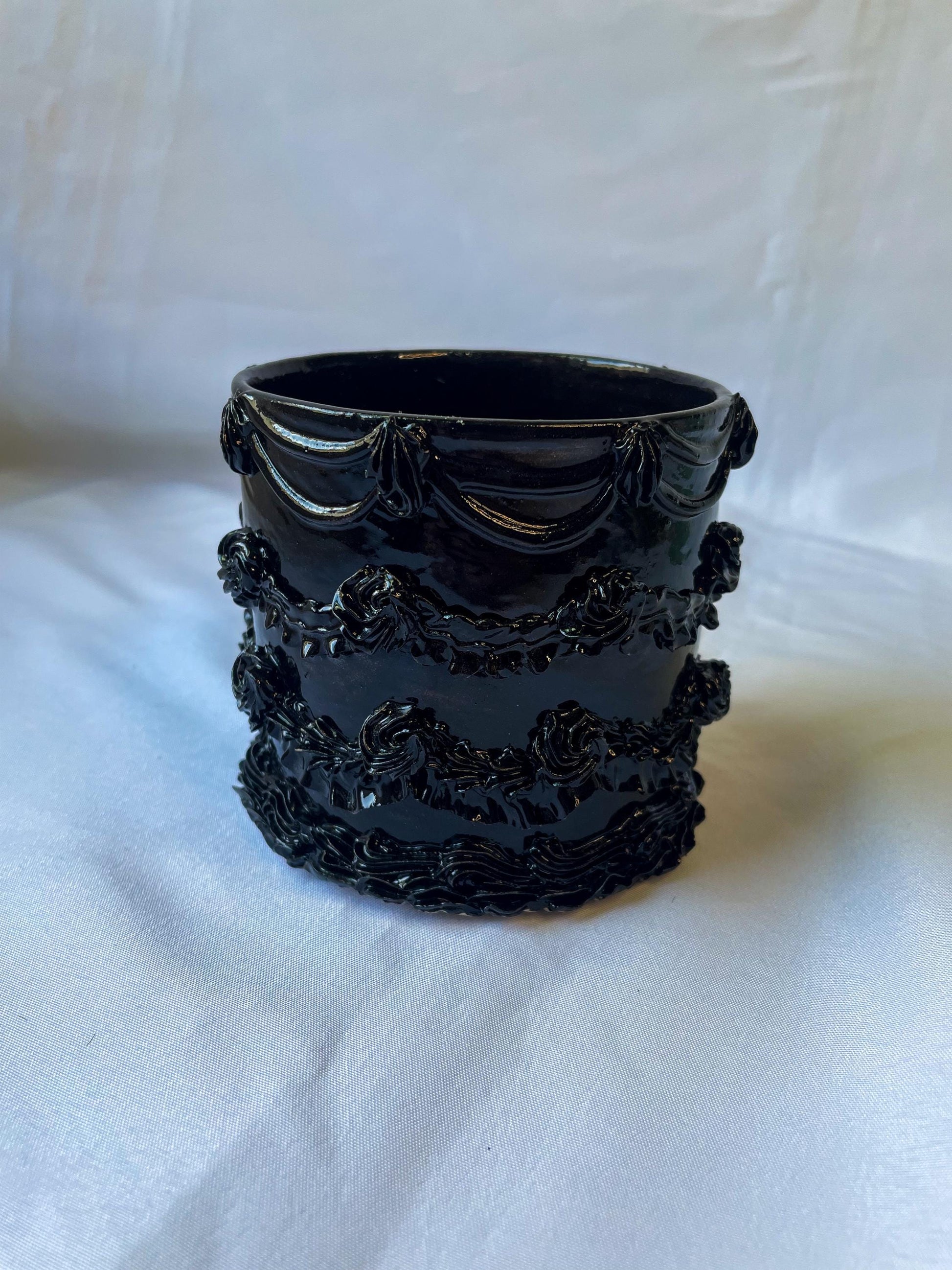 Gothic Black Ceramic Cake Planter