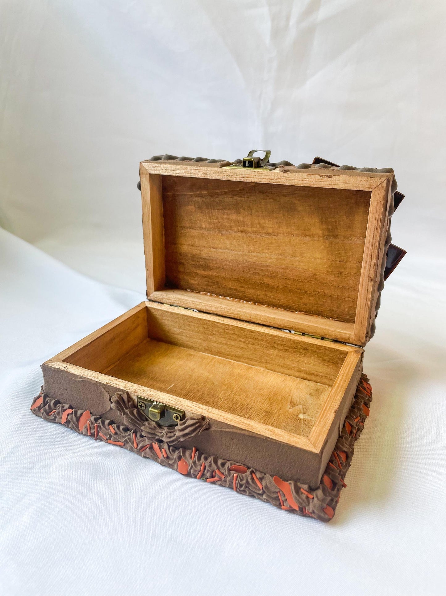 Chocolate Fake Cake Boxes