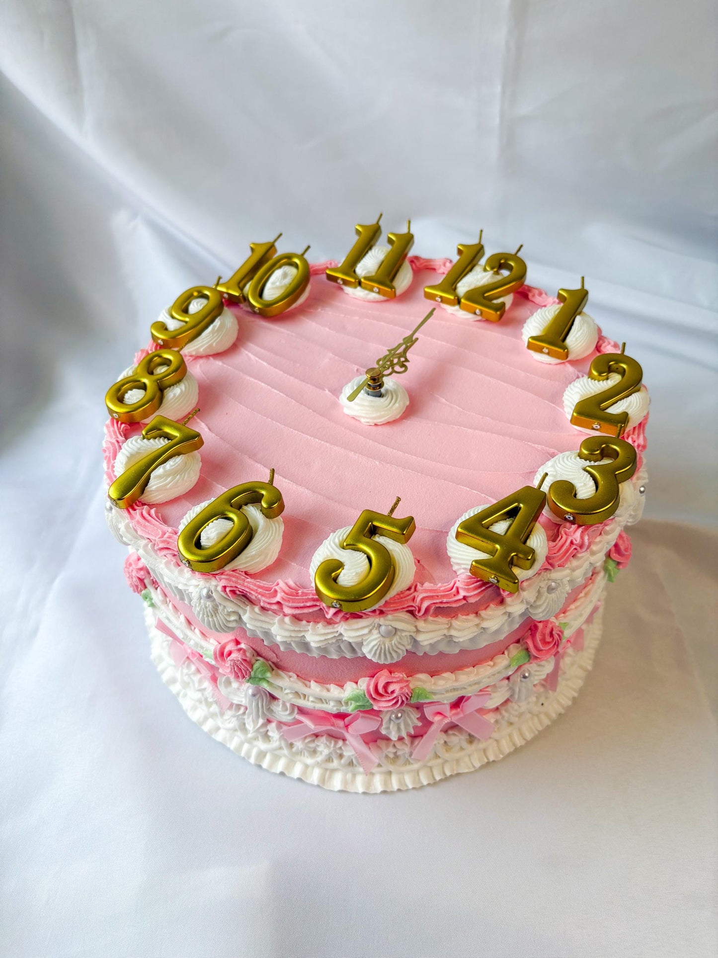 Lambeth Fake Cake Clock
