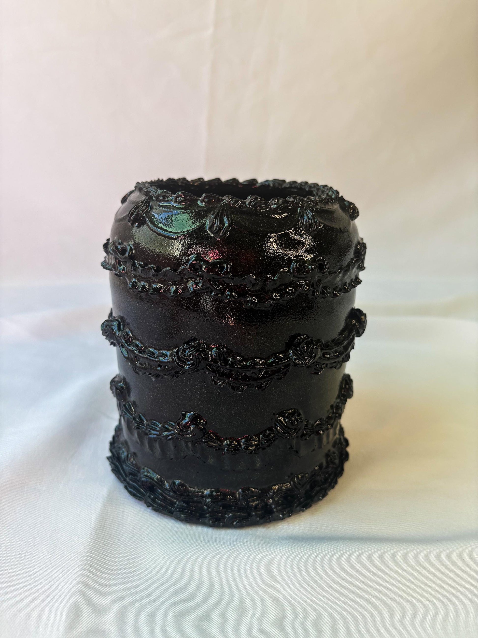 Black Ceramic Cake Table Lamp