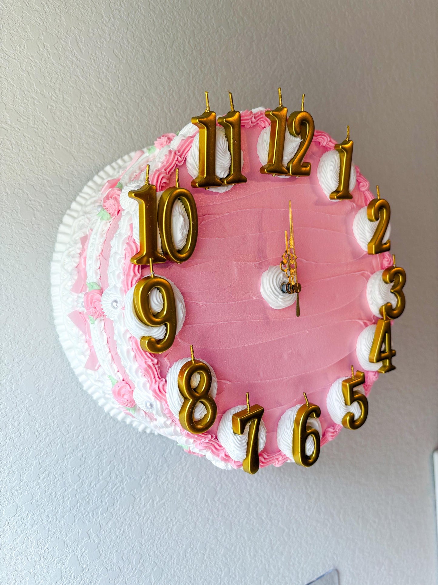 Lambeth Fake Cake Clock