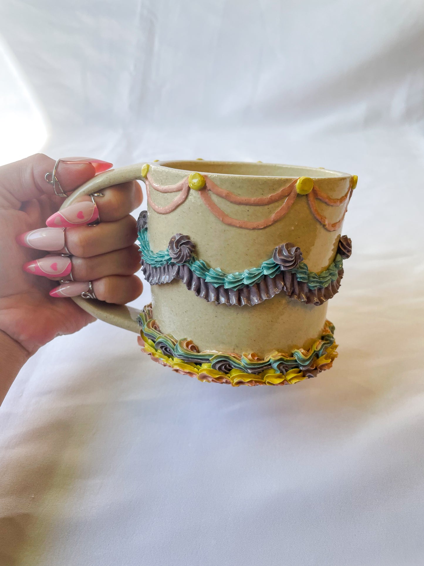 Rainbow Vintage Cake Mug