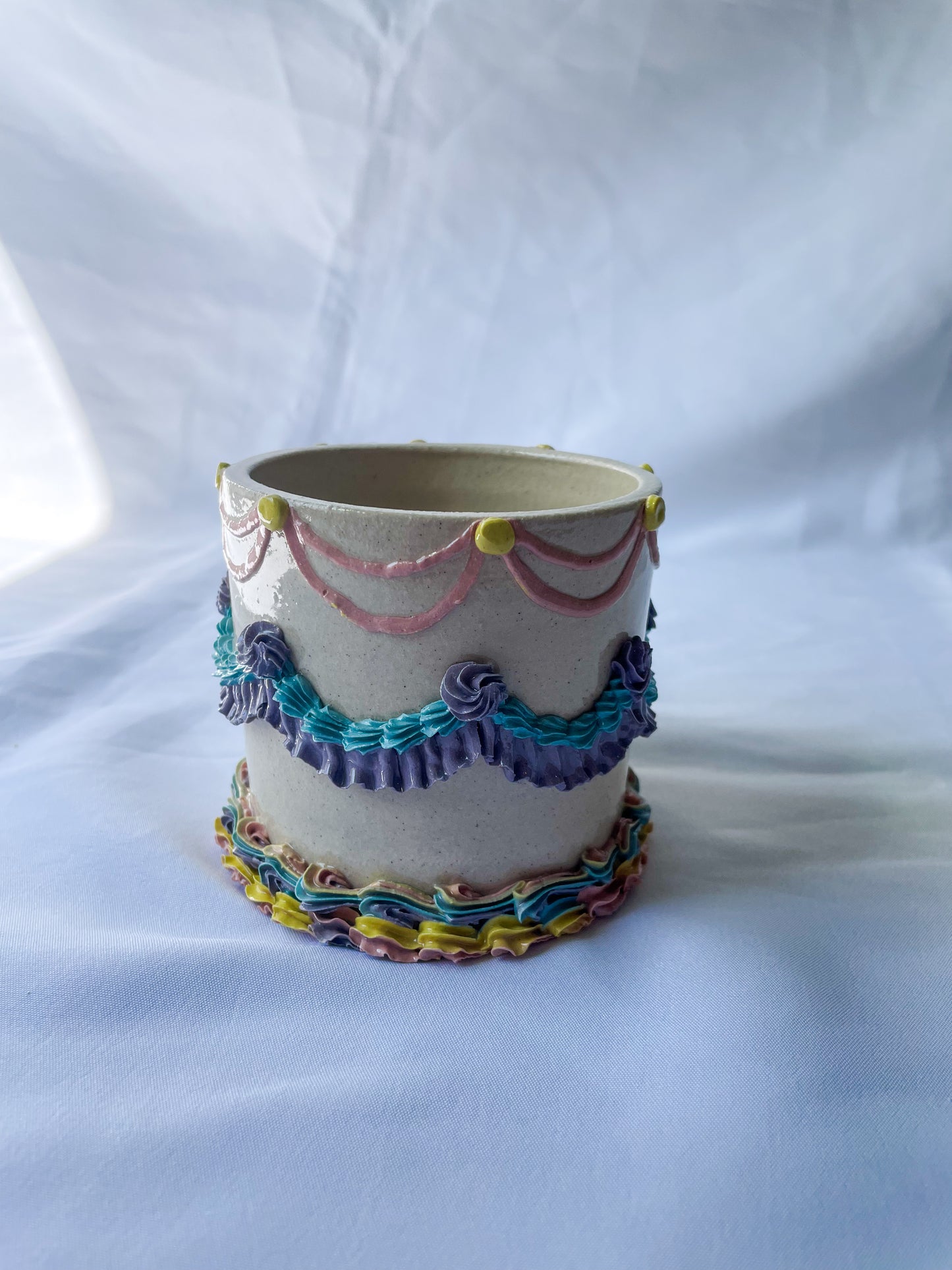 Rainbow Vintage Cake Mug