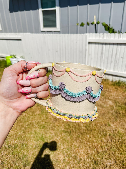 Rainbow Vintage Cake Mug