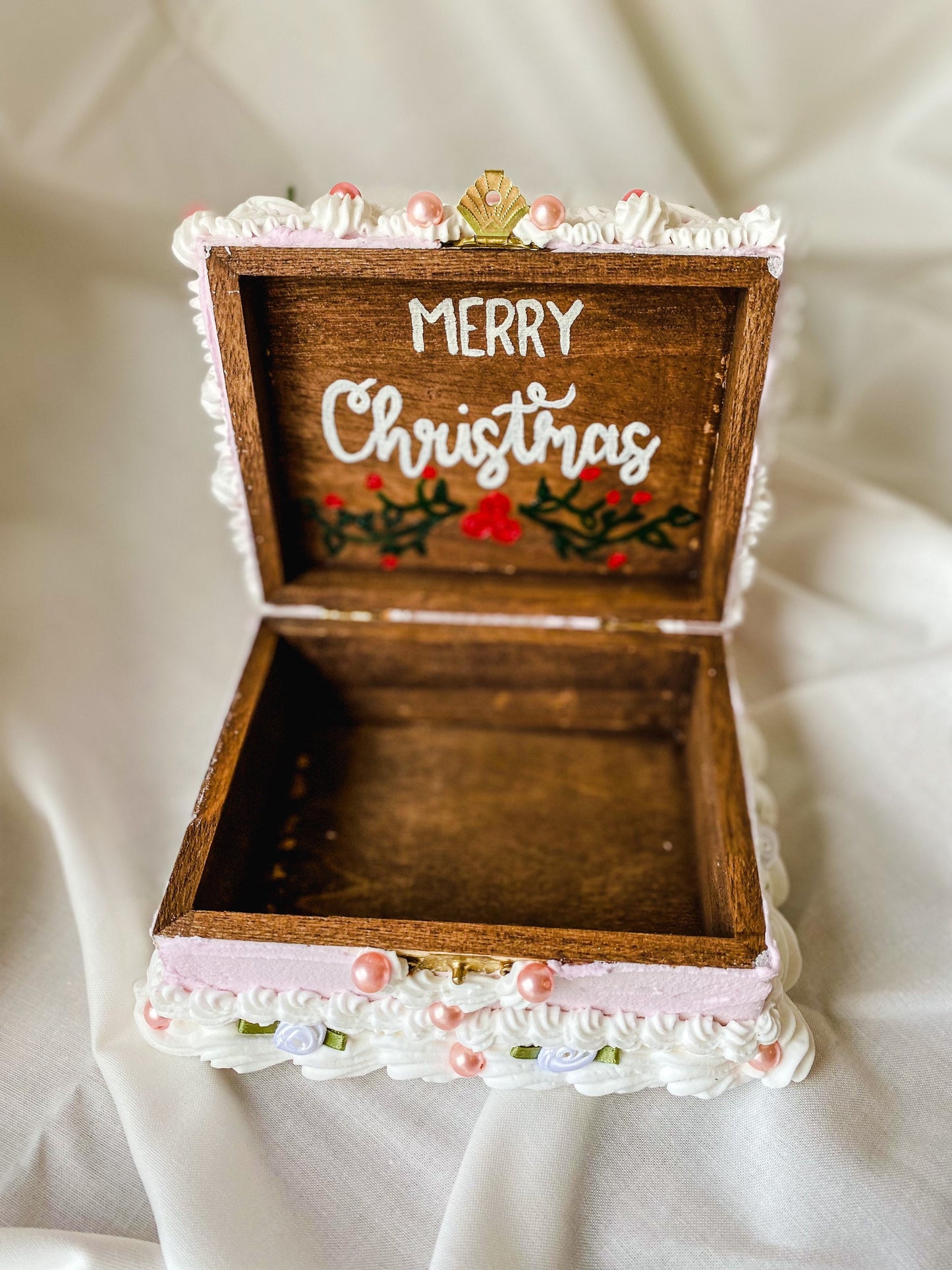 Vintage Cherry Fake Cake Boxes