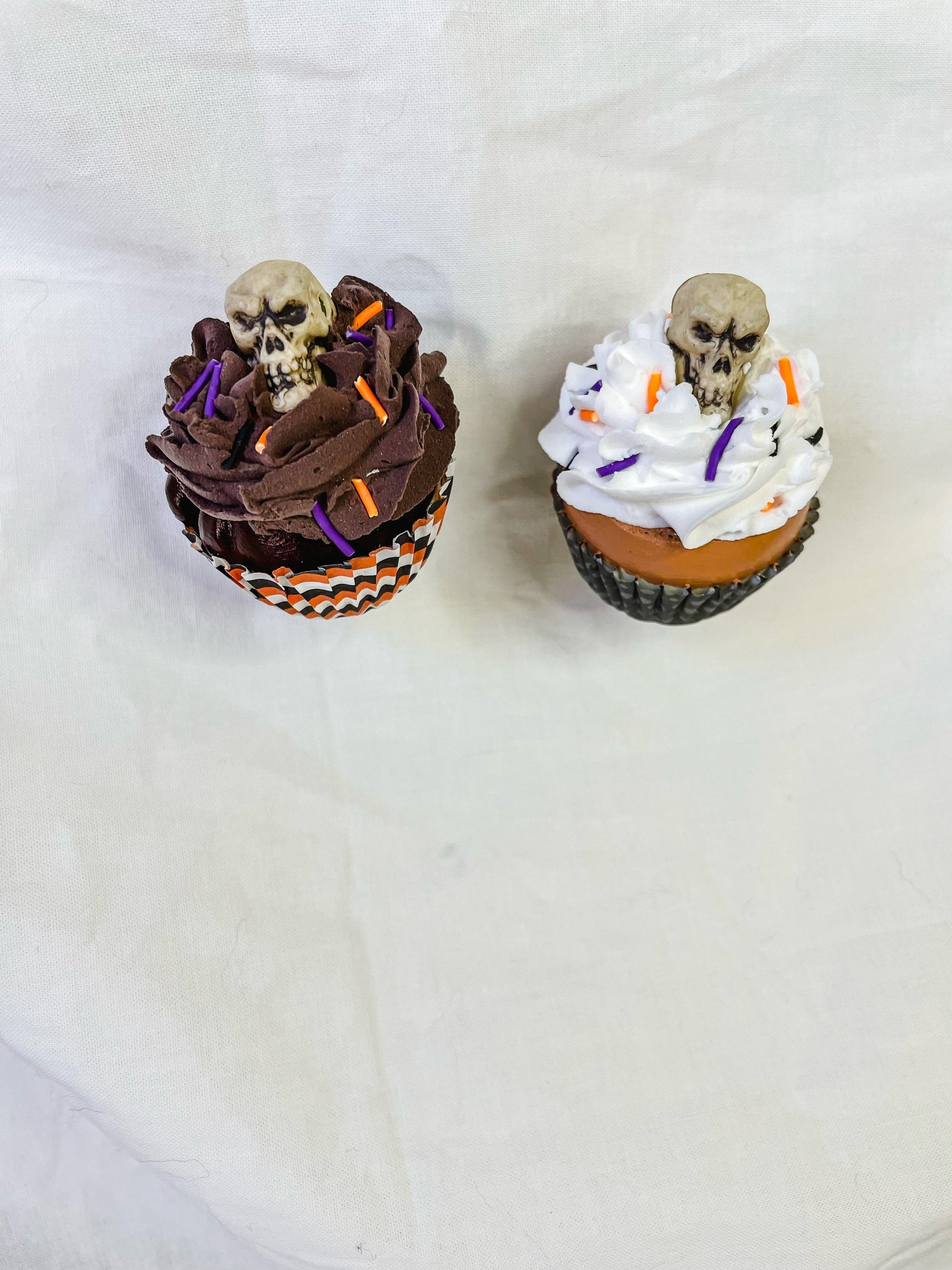 Halloween Fake Mini Cupcake Magnets - Vanilla and Chocolate 2 pack