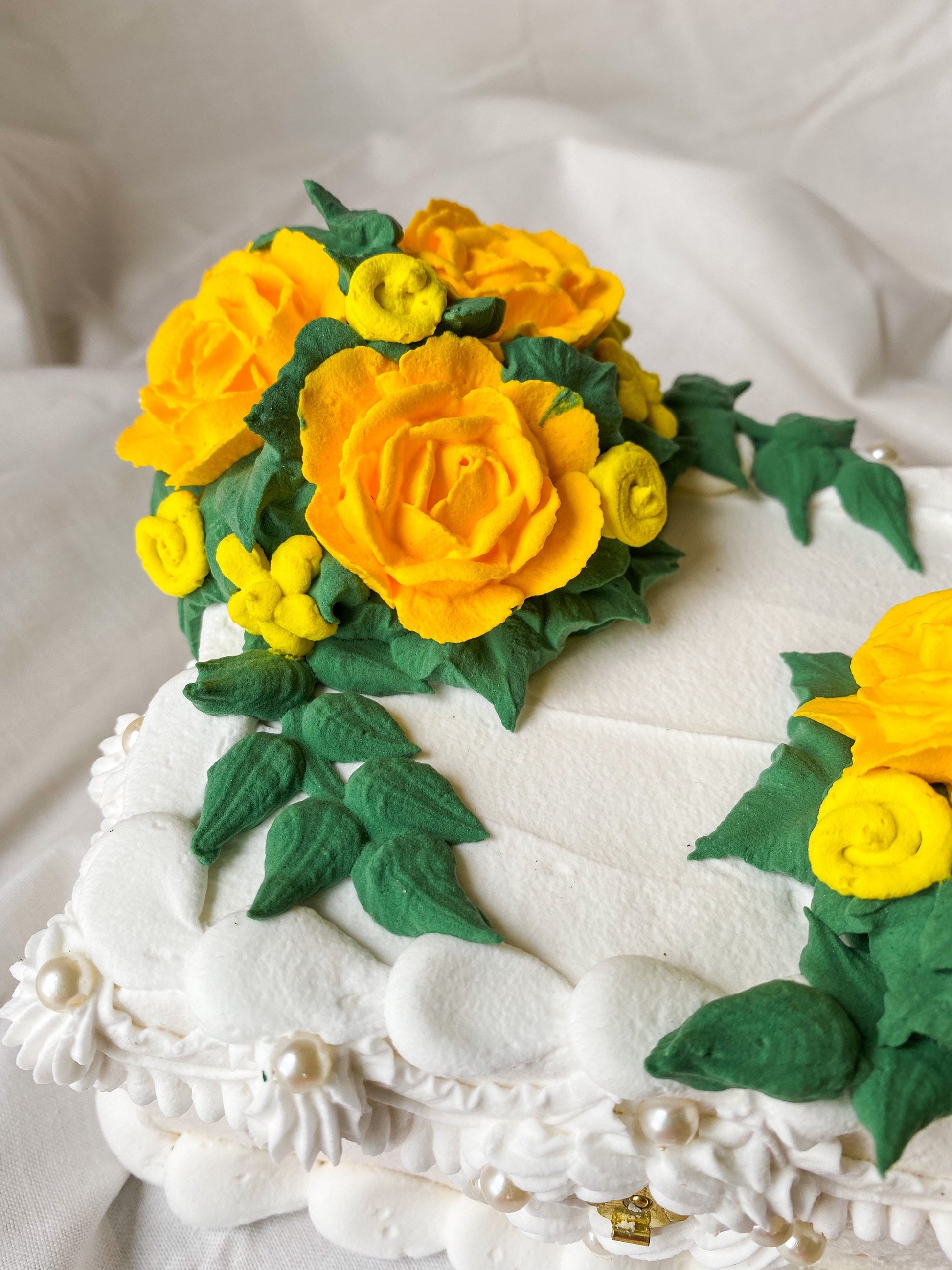 Floral Fake Cake Box