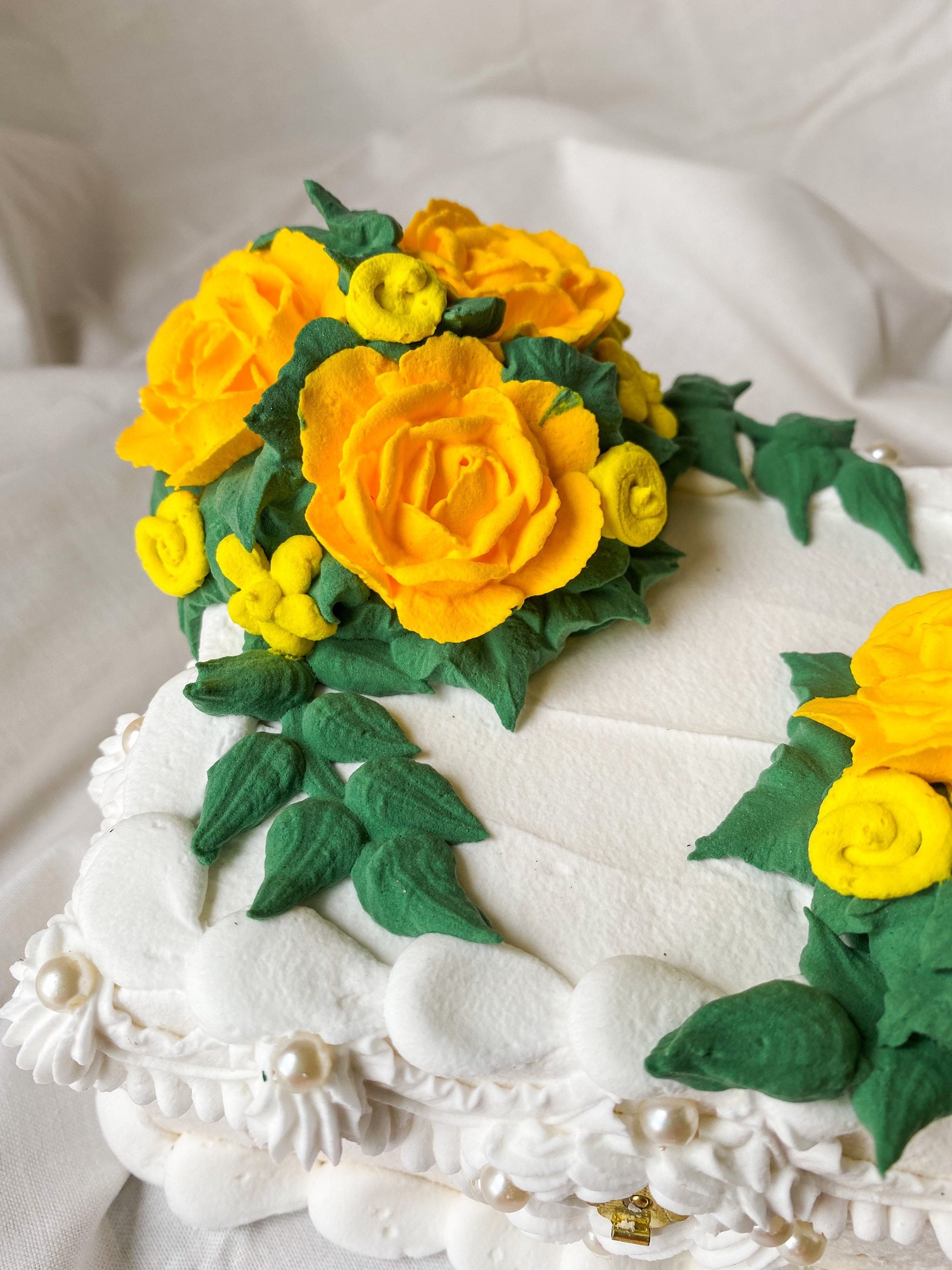 Floral Fake Cake Box