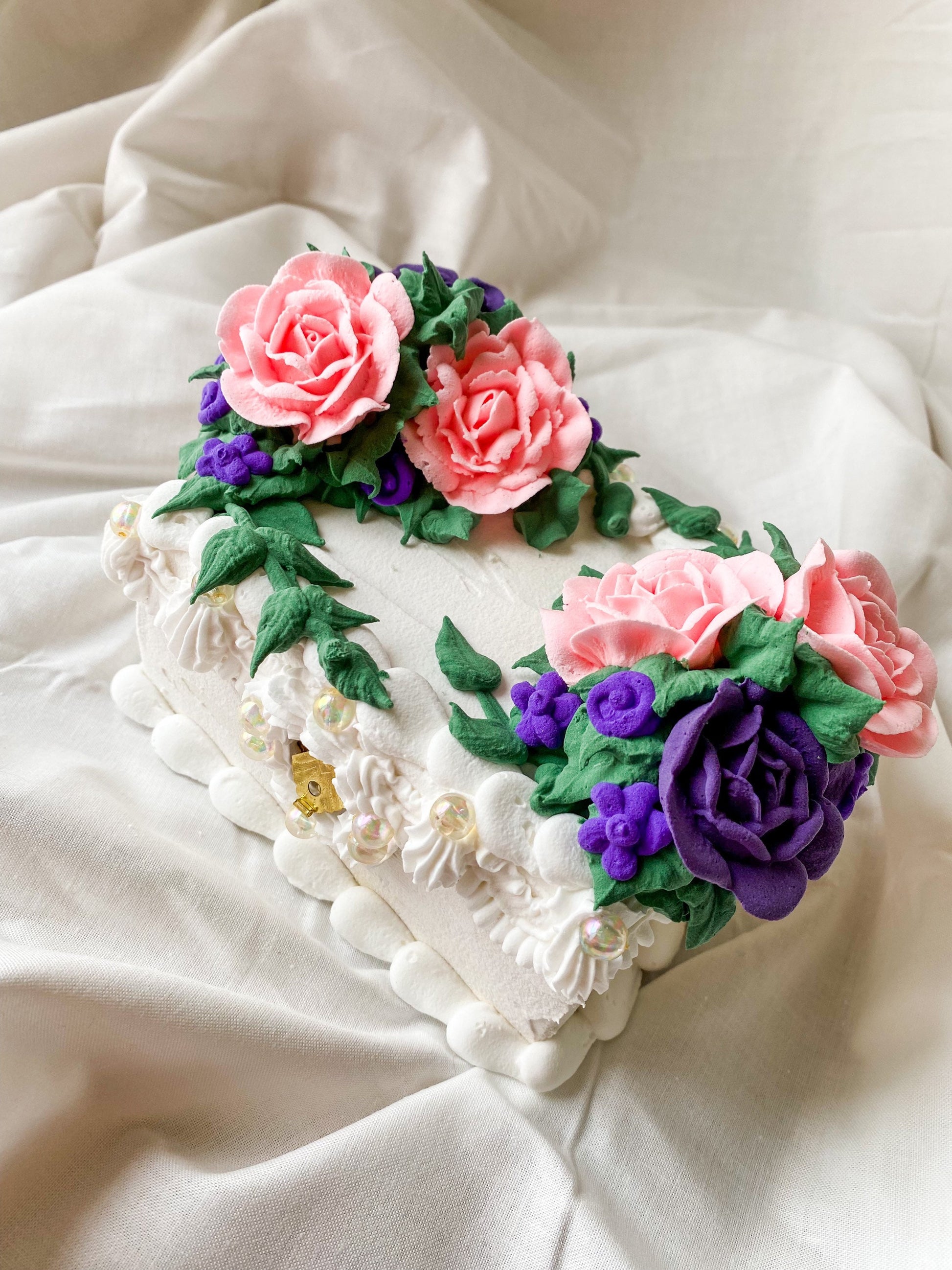 Floral Fake Cake Box