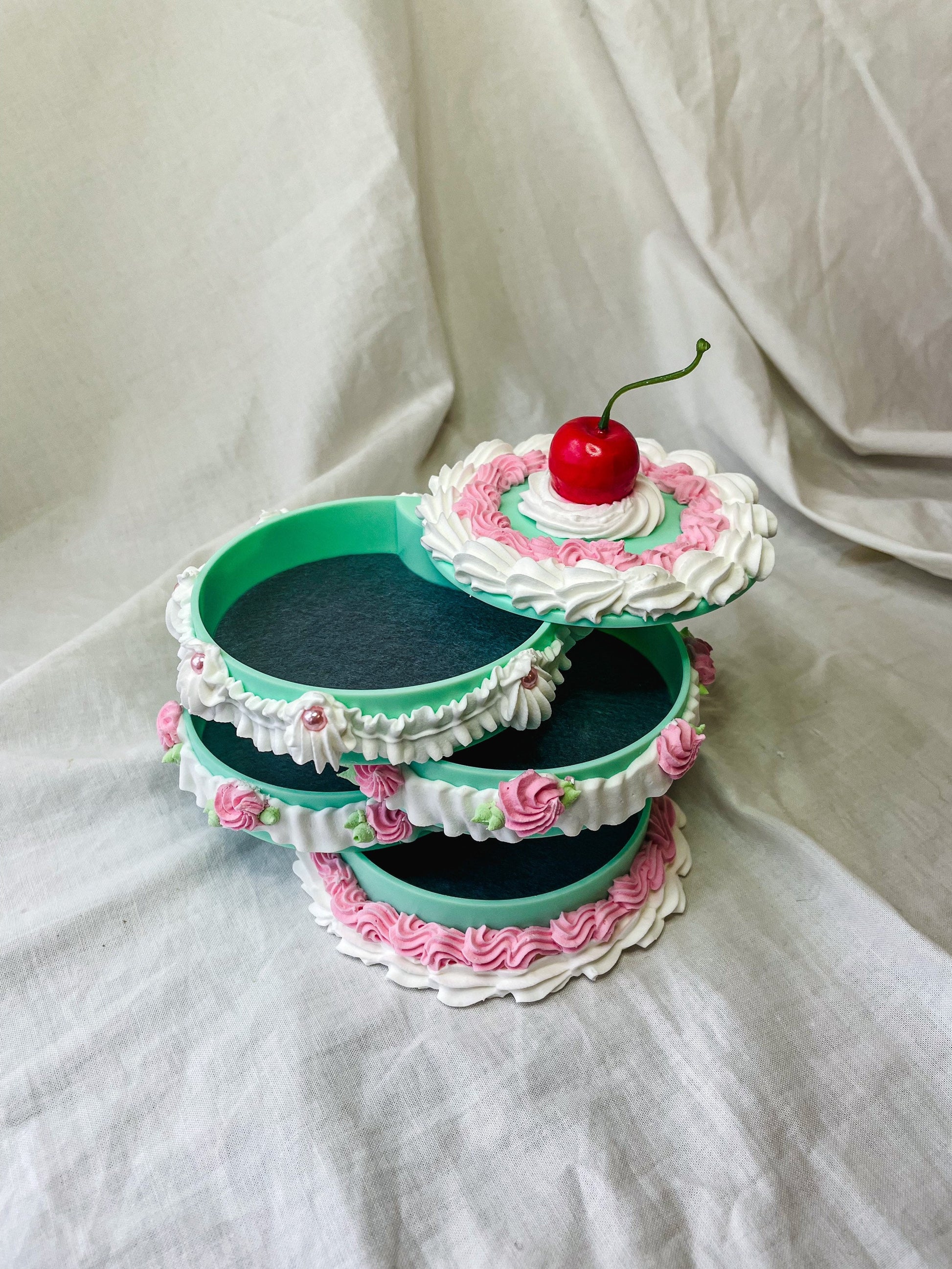 4 Layer Fake Cake Jewelry Box