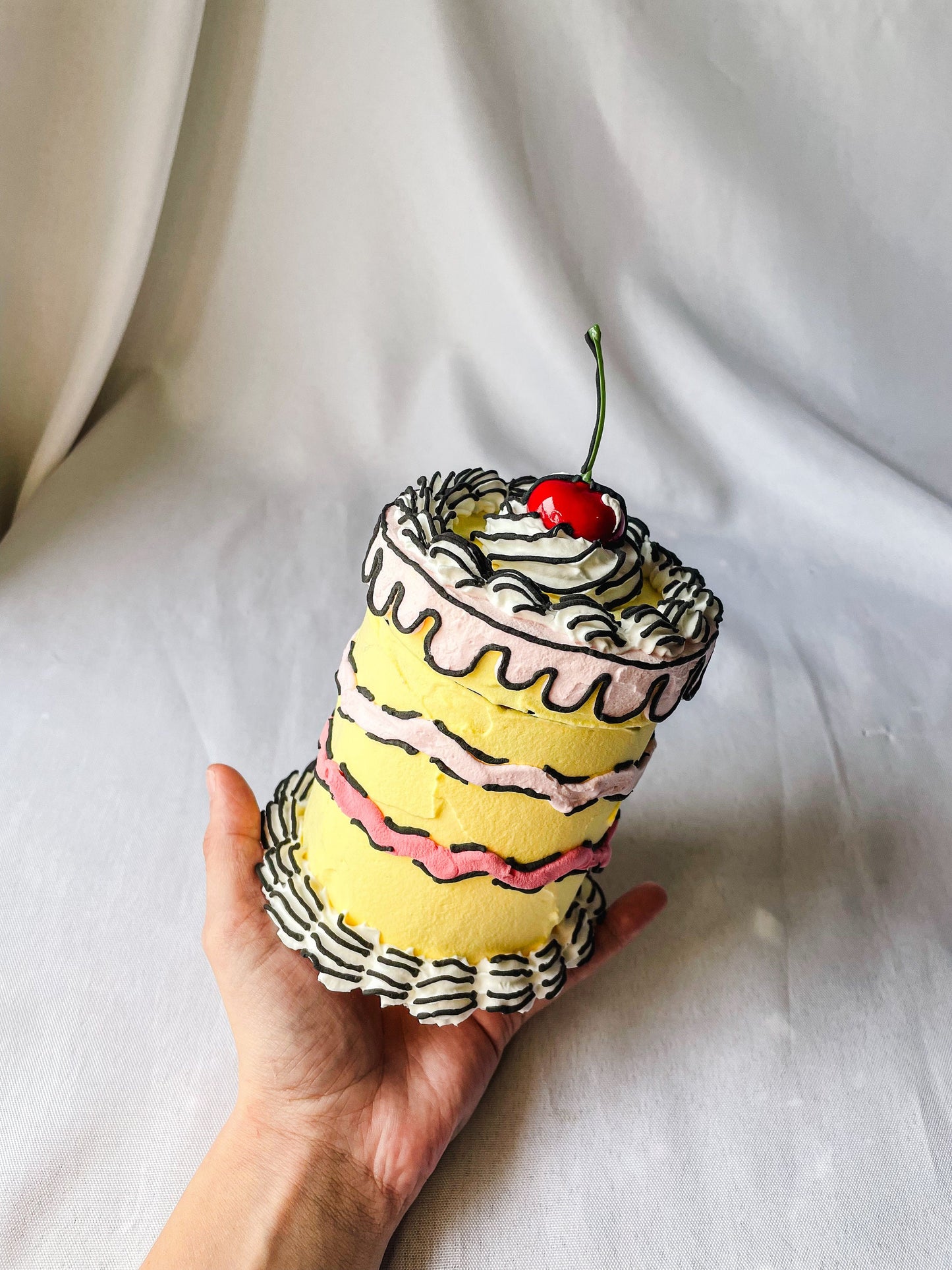 Cartoon Comic Fake Cake Box