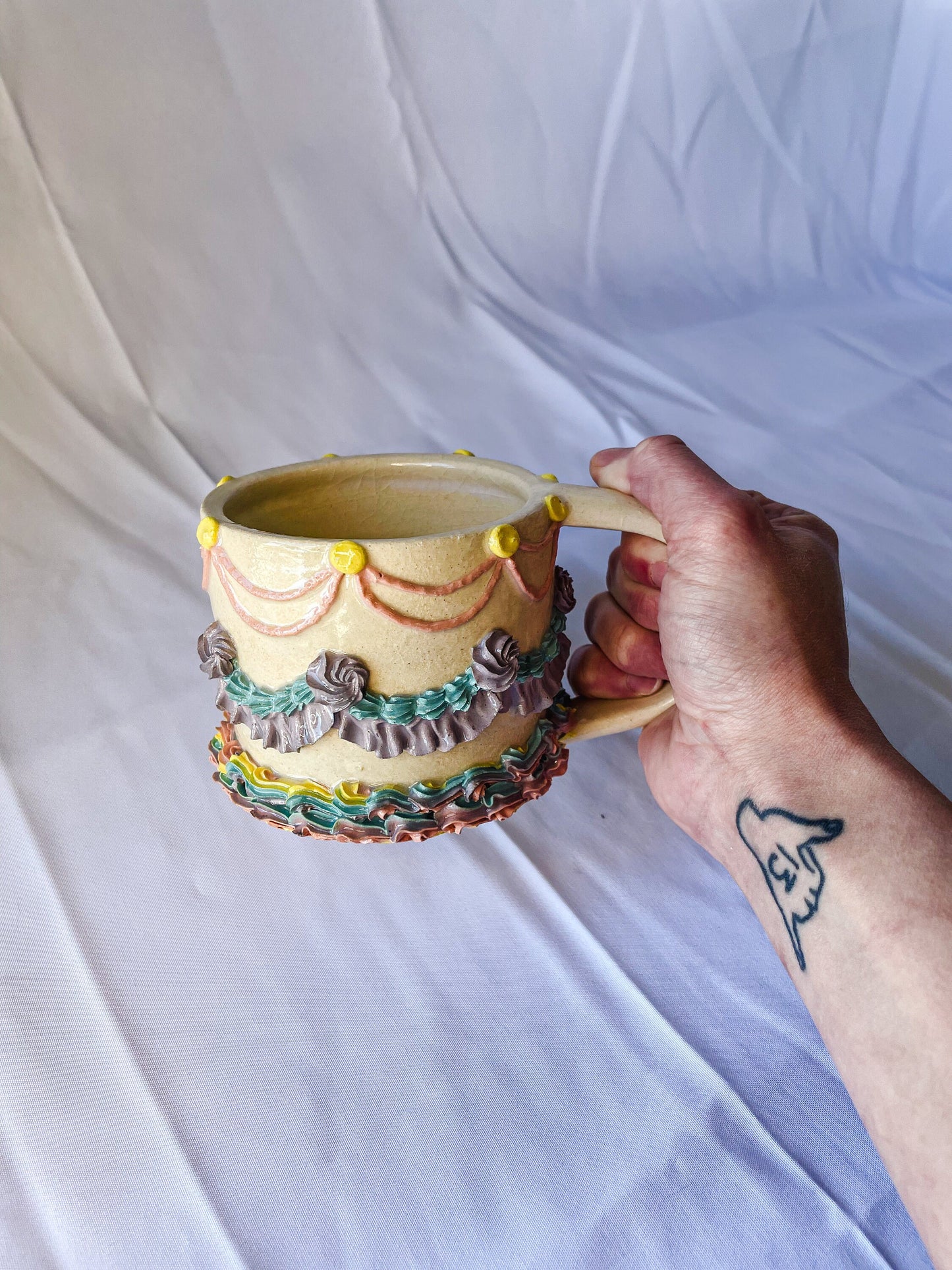 Rainbow Vintage Cake Mug