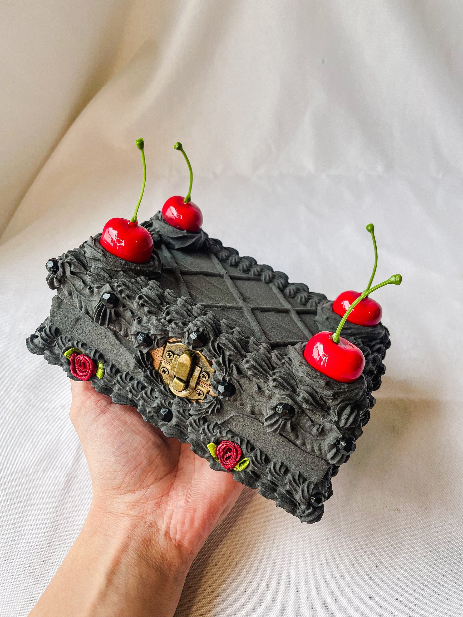 Vintage Cherry Fake Cake Boxes