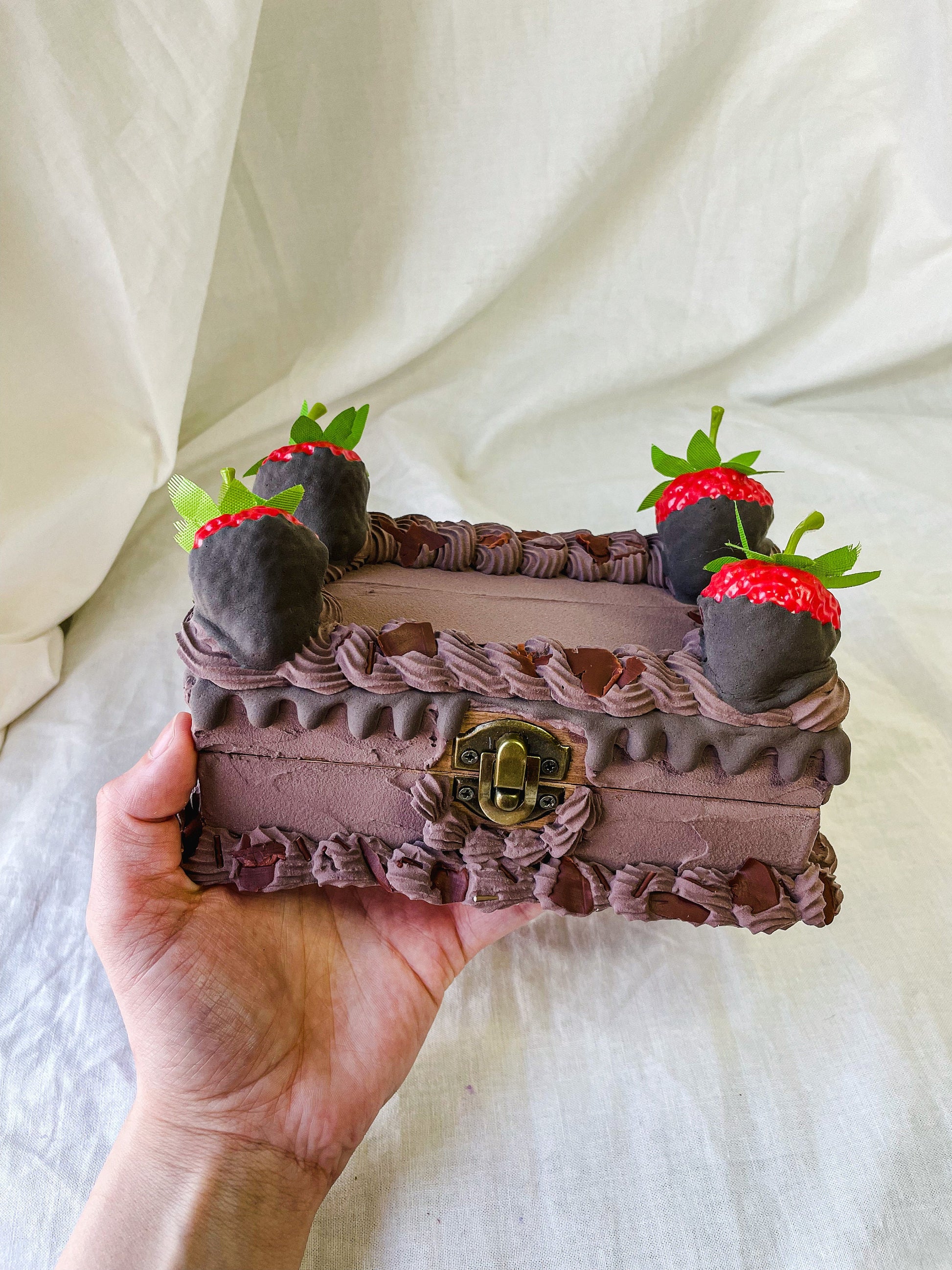 Chocolate Fake Cake Boxes