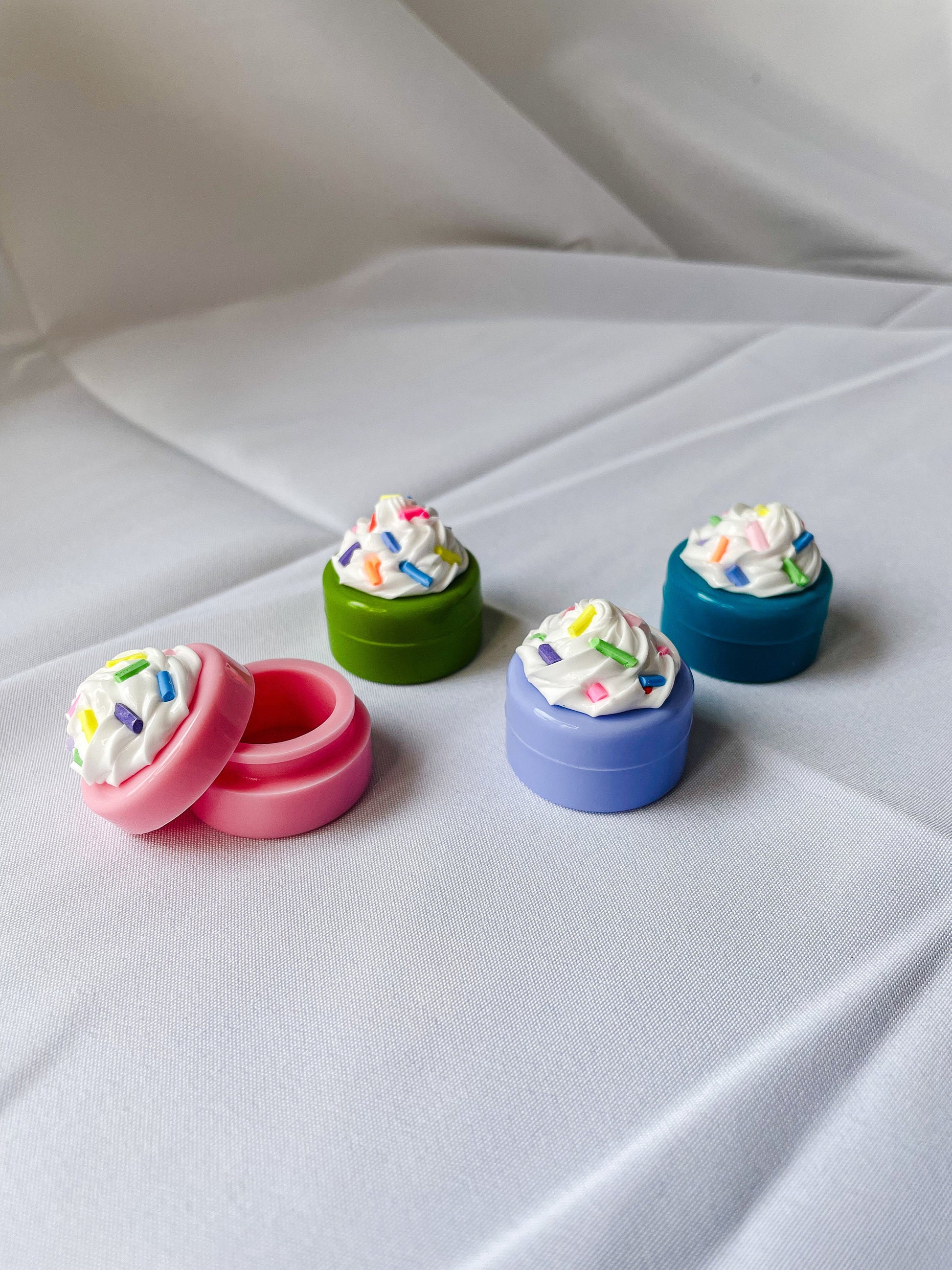 Silicone Cupcake Dab Jars - 45mm, 32mm