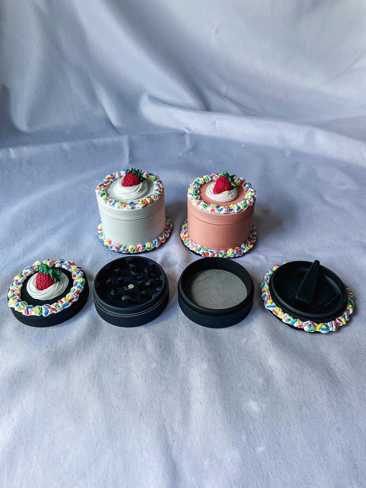 Black Cake Rolling Tray, Ashtray and Grinder Set