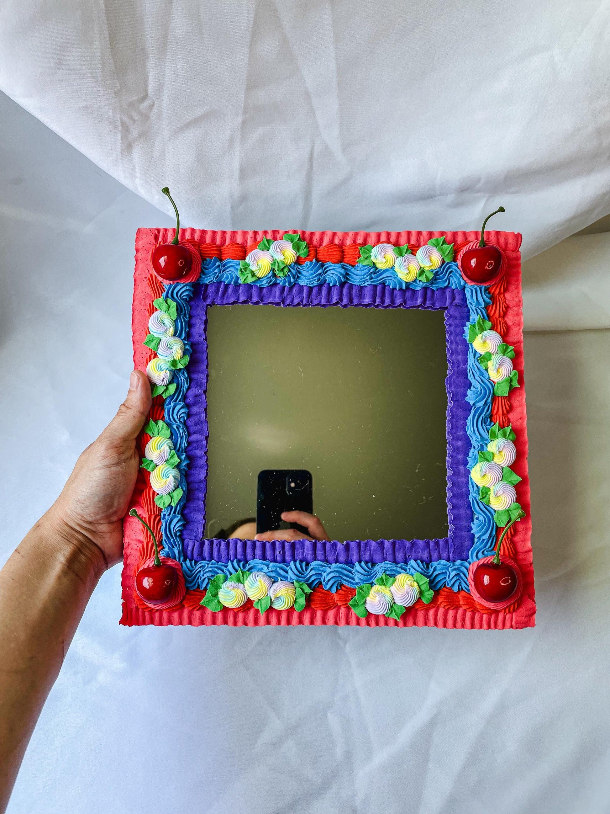 Customizable Fake Cake Mirrors