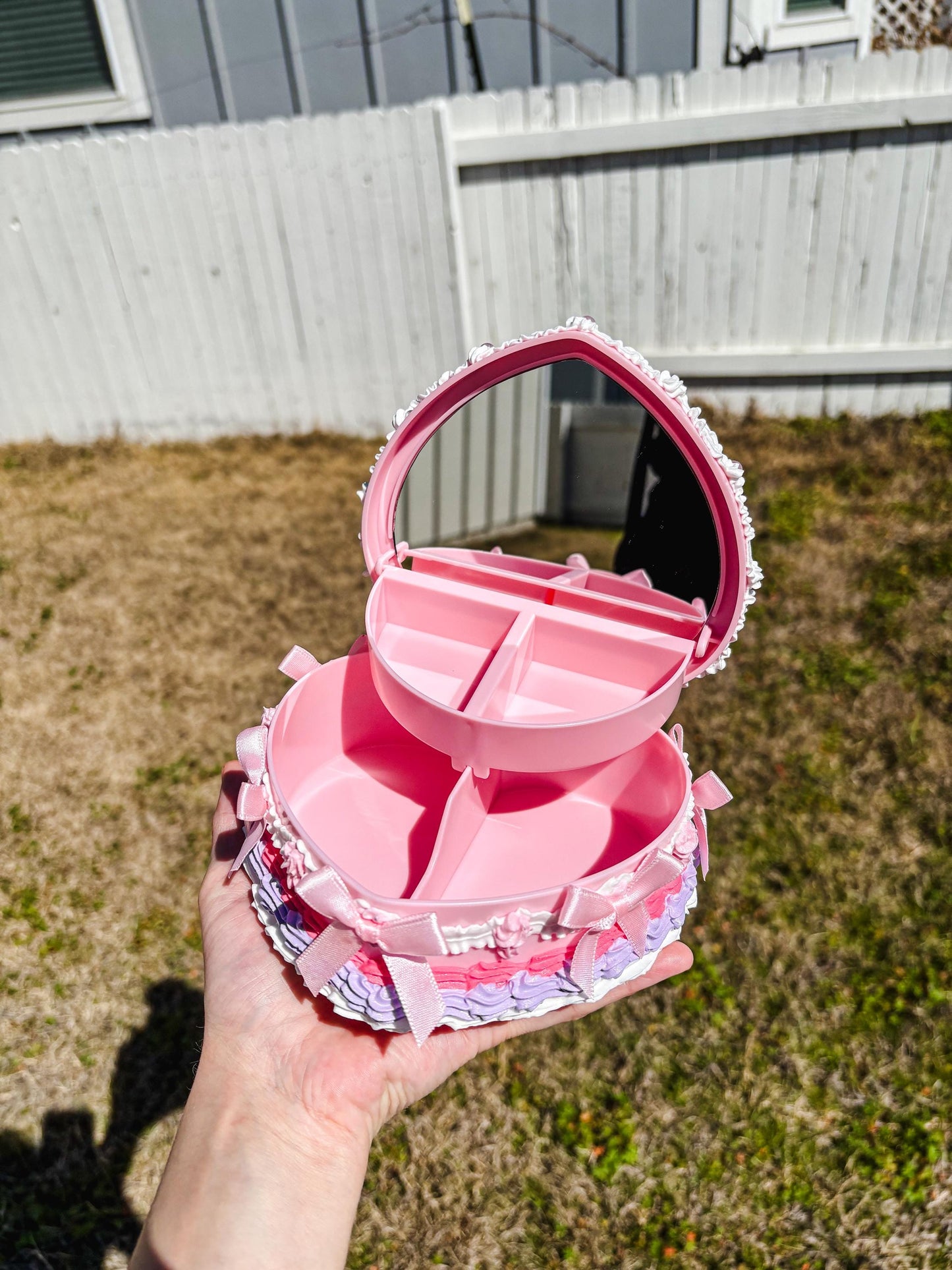 Customizable Heart Fake Cake Jewelry Box with Mirror