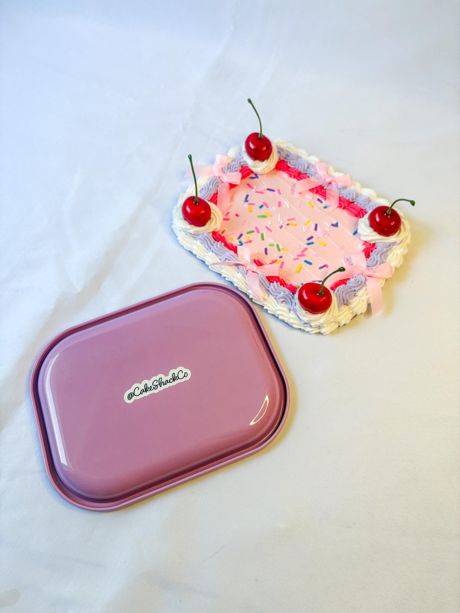 Fake Cake Decorative Tray with a Magnetic Lid