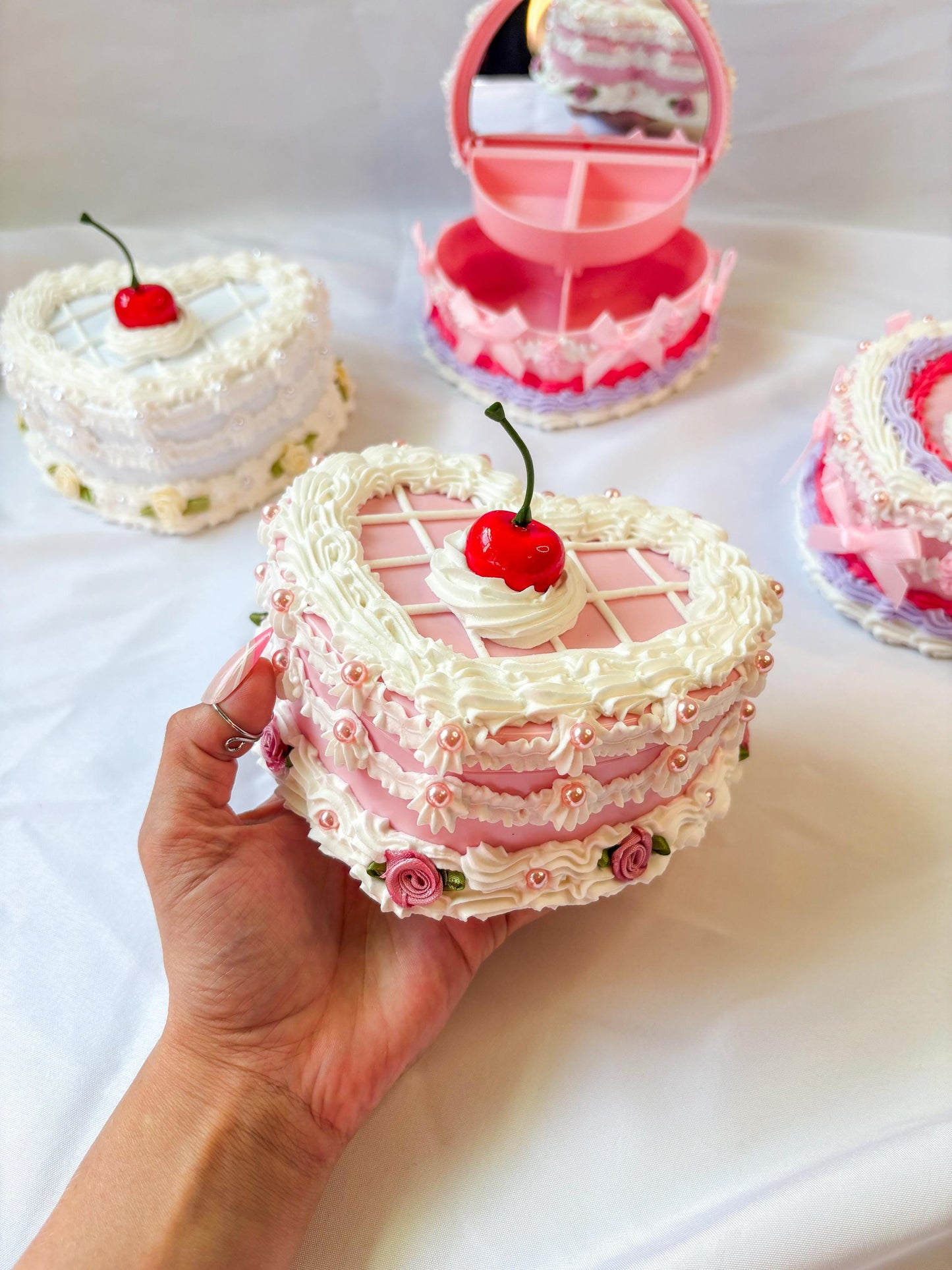 Customizable Heart Fake Cake Jewelry Box with Mirror