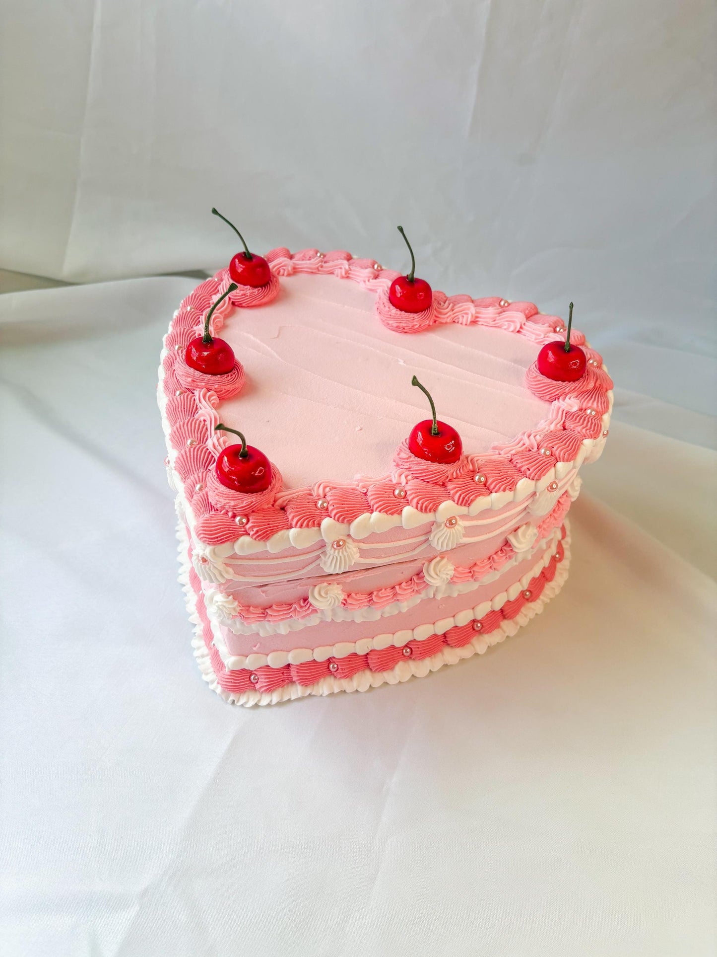 Fake Cake Heart Box