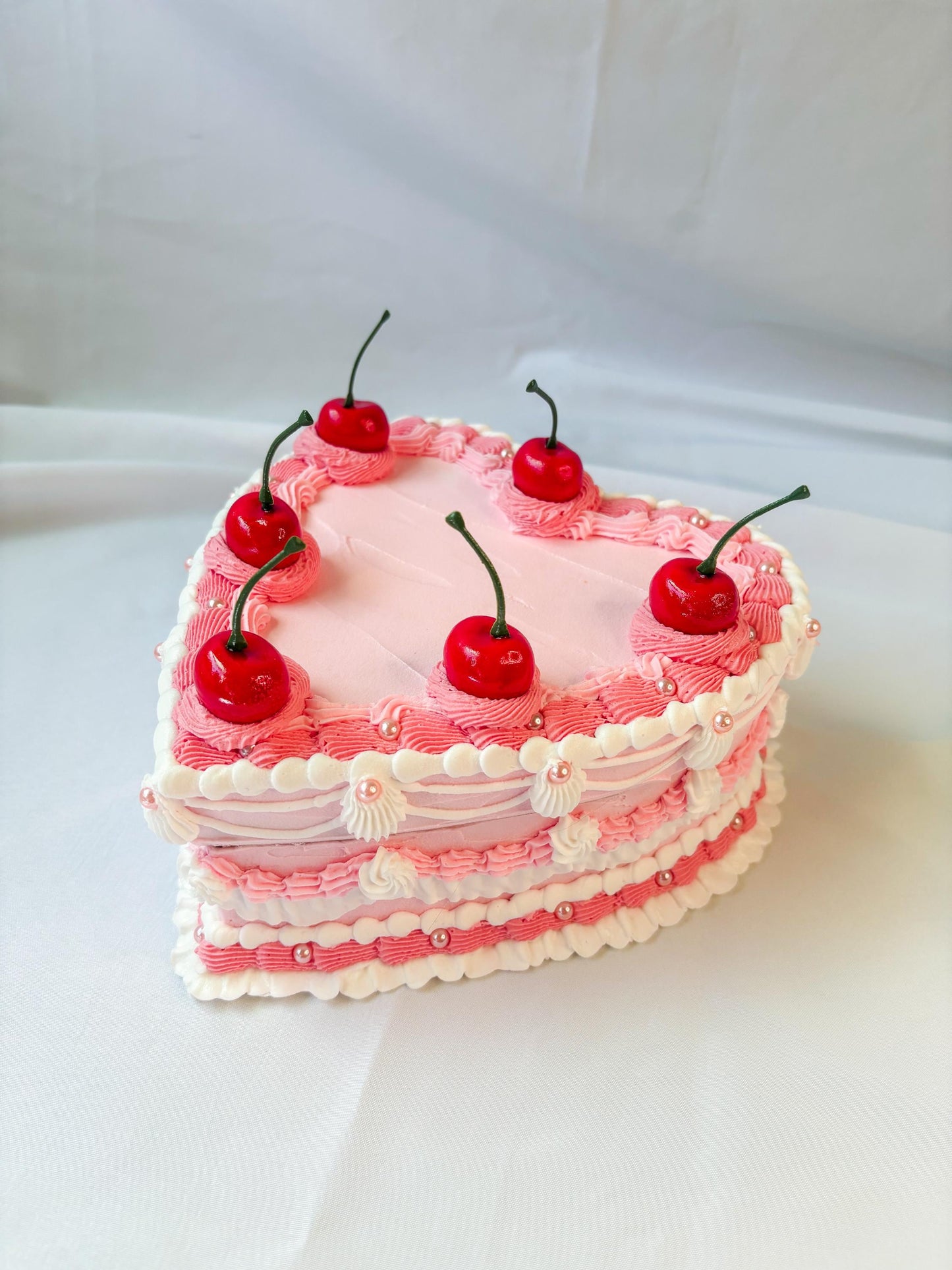 Fake Cake Heart Box