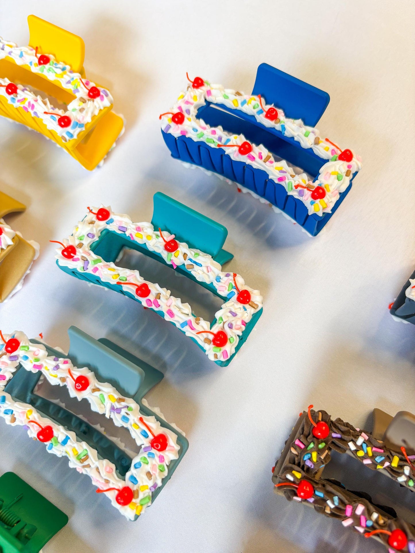 Fake Cake Hair Claws