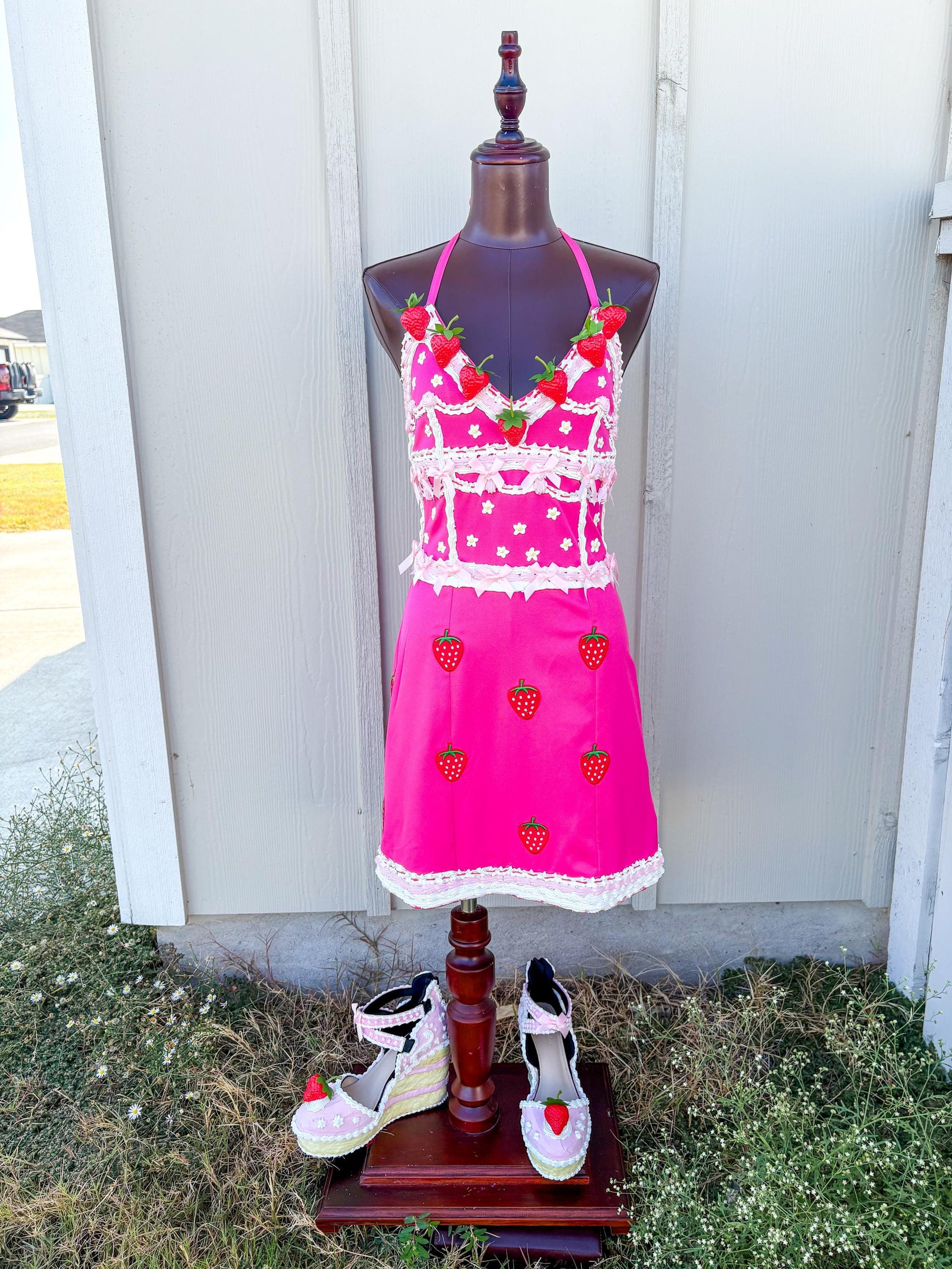 Strawberry Shortcake inspired Dress - Pink Cottagecore Dessert-Inspired Costume
