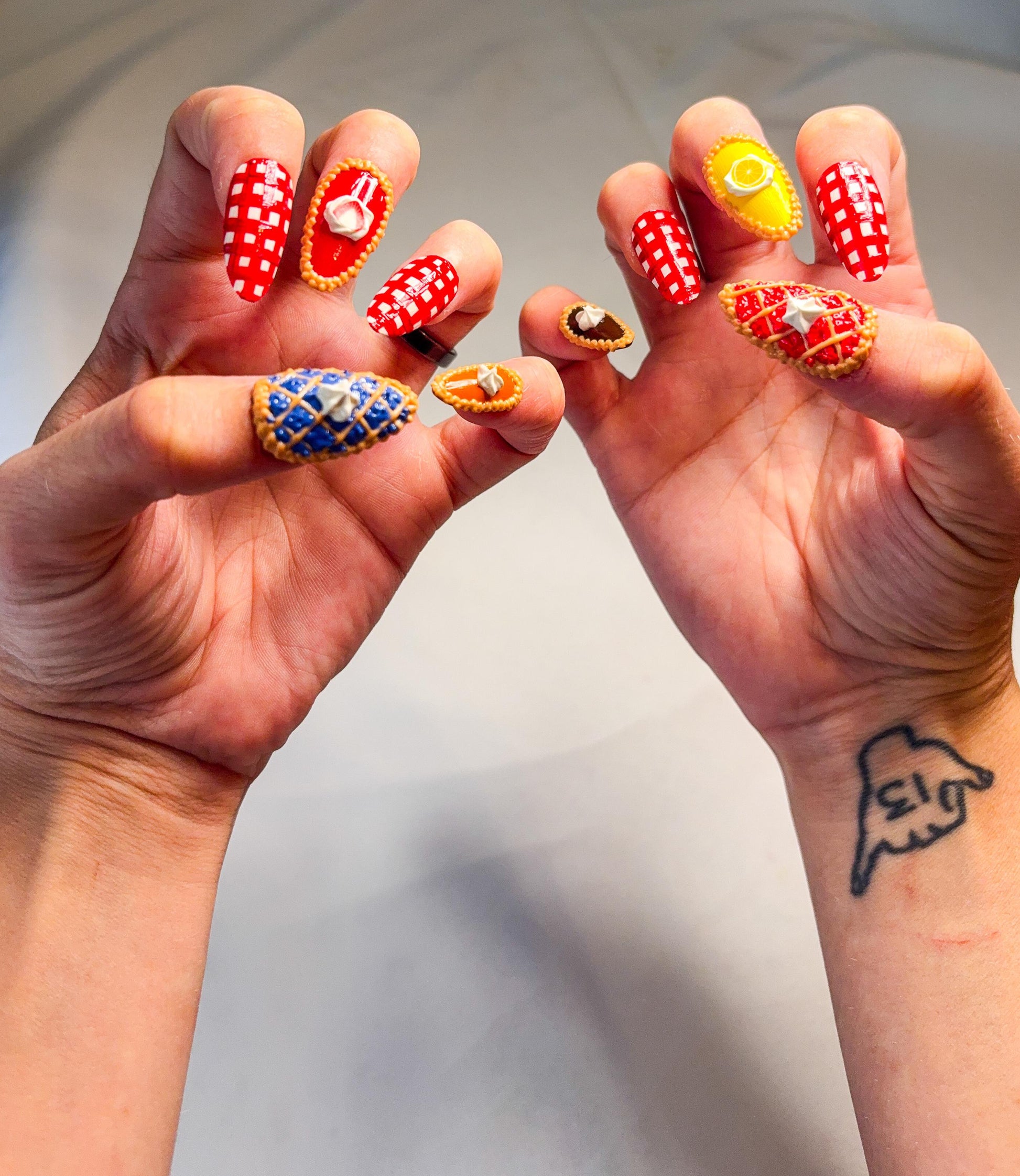 Pie and Gingham Press-On Nails