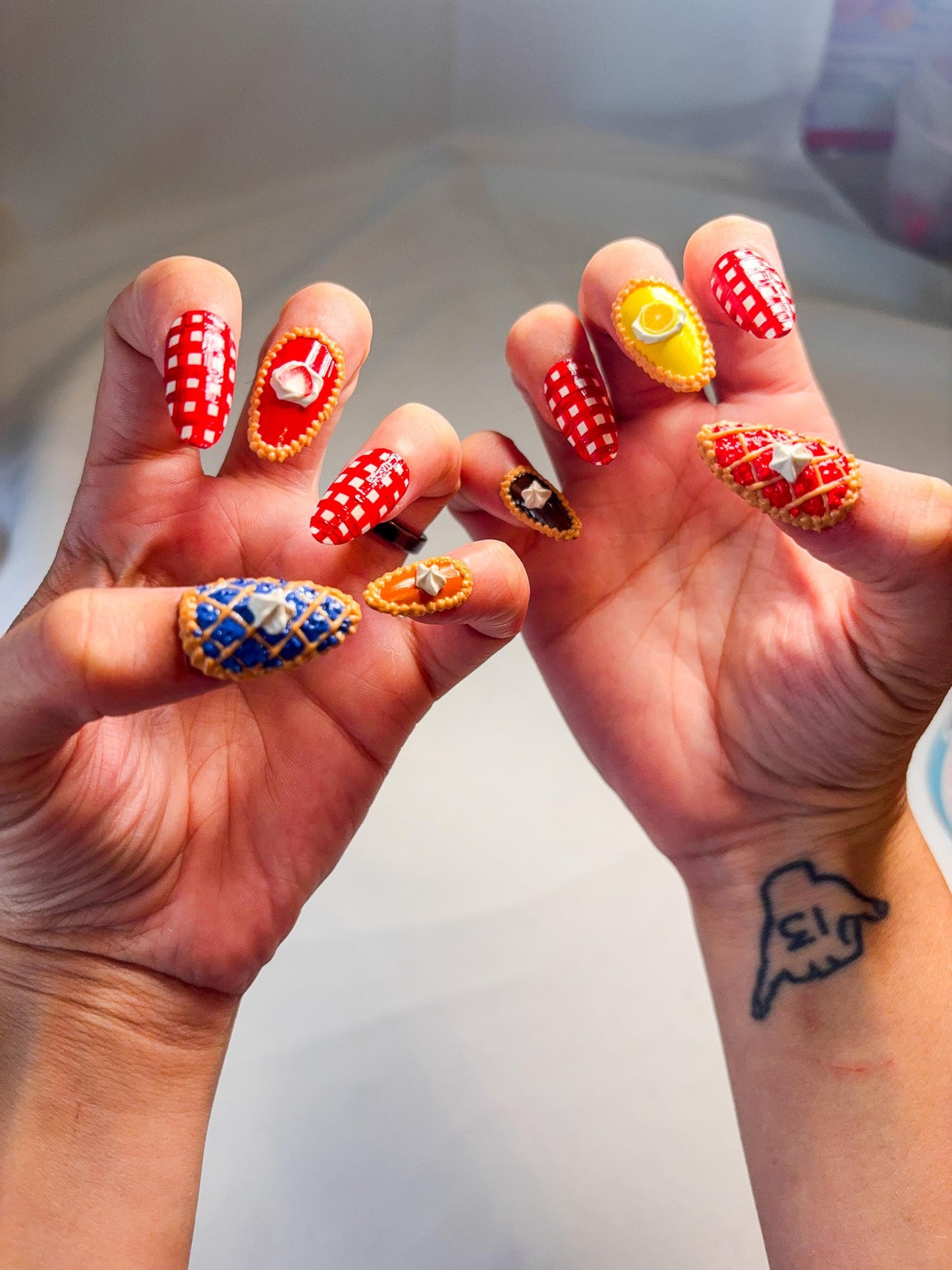 Pie and Gingham Press-On Nails