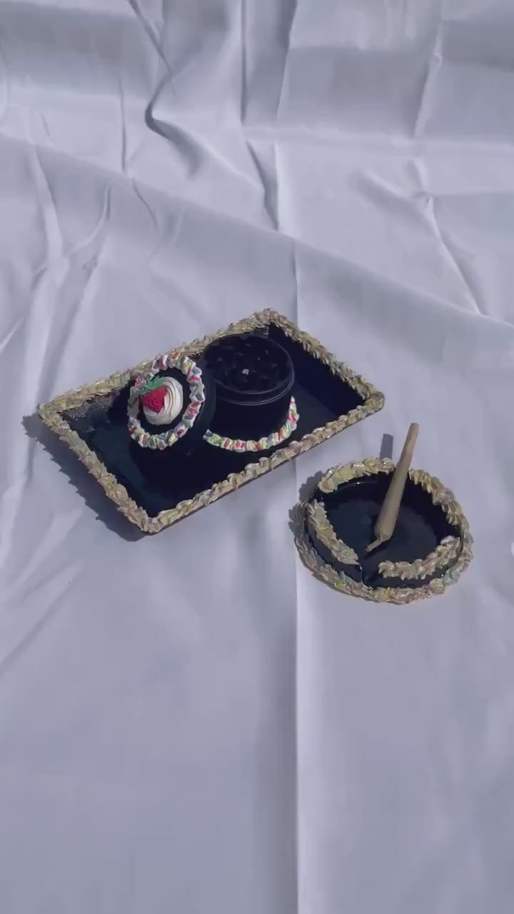 Black Cake Rolling Tray, Ashtray and Grinder Set