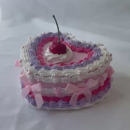 Customizable Heart Fake Cake Jewelry Box with Mirror