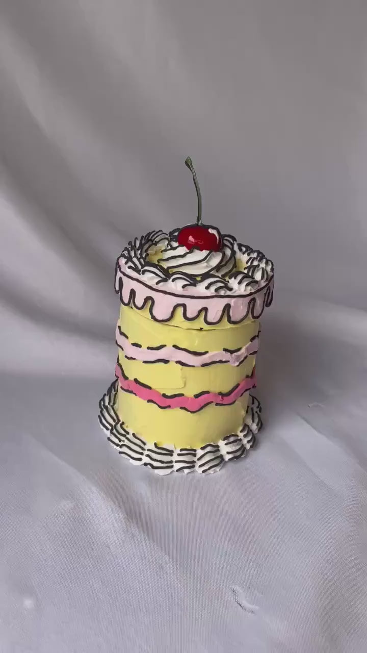 Cartoon Comic Fake Cake Box