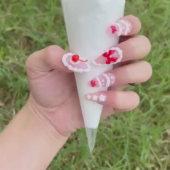 Cake Press-On Nails