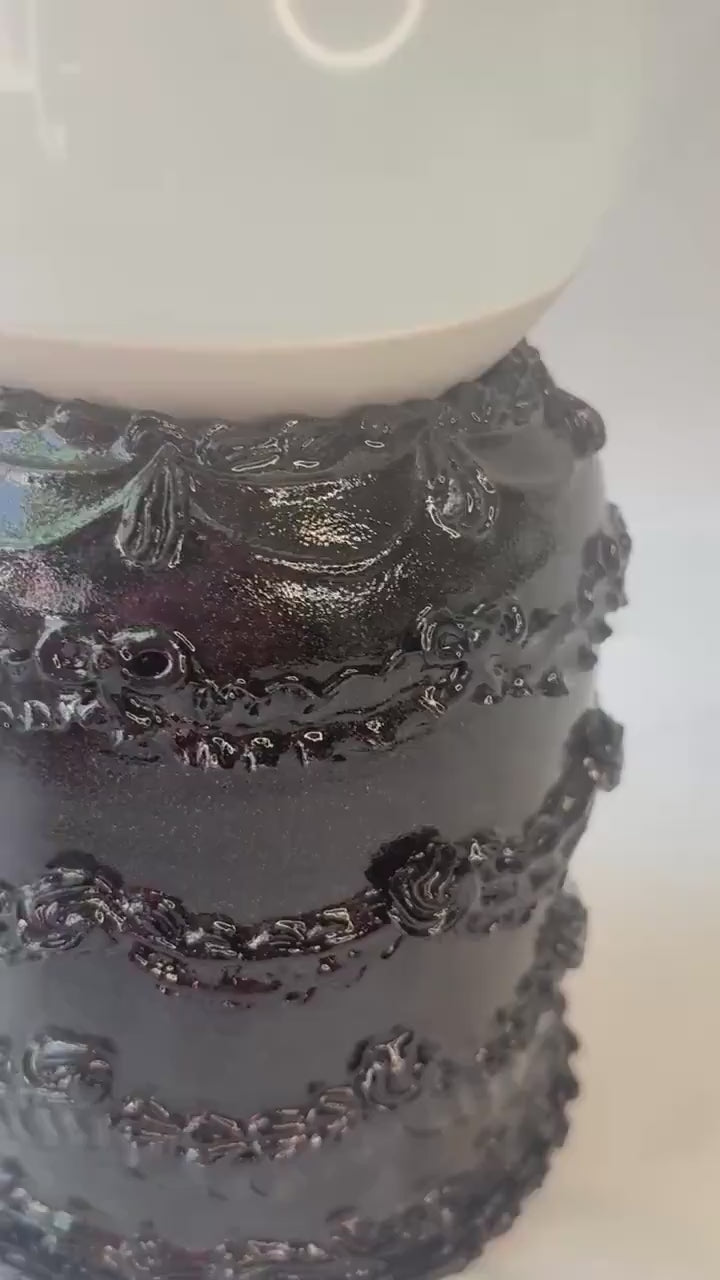 Black Ceramic Cake Table Lamp